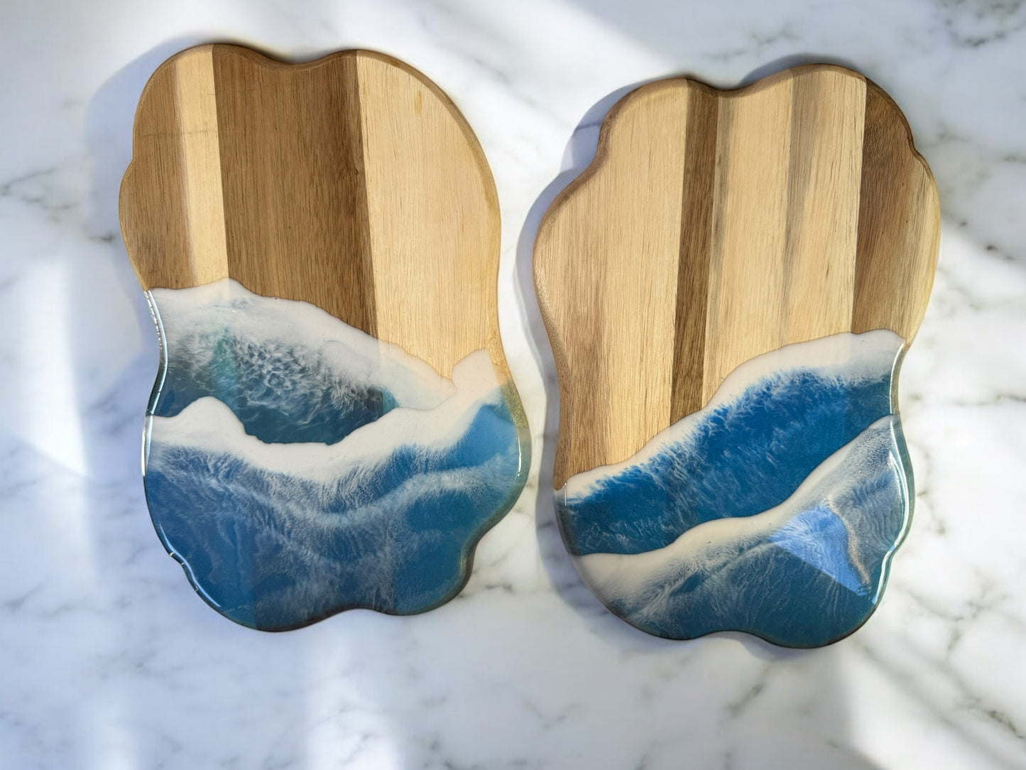 Luxury Acacia Charcuterie Board ā Available in Laser-Engraved or Ocean Resin Design
