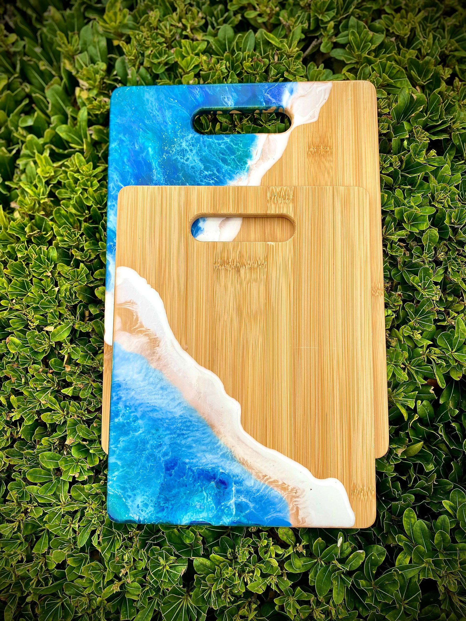 Ocean Resin Charcuterie Board, Bamboo Wood Cheese Board - Omagoodness Art Shop