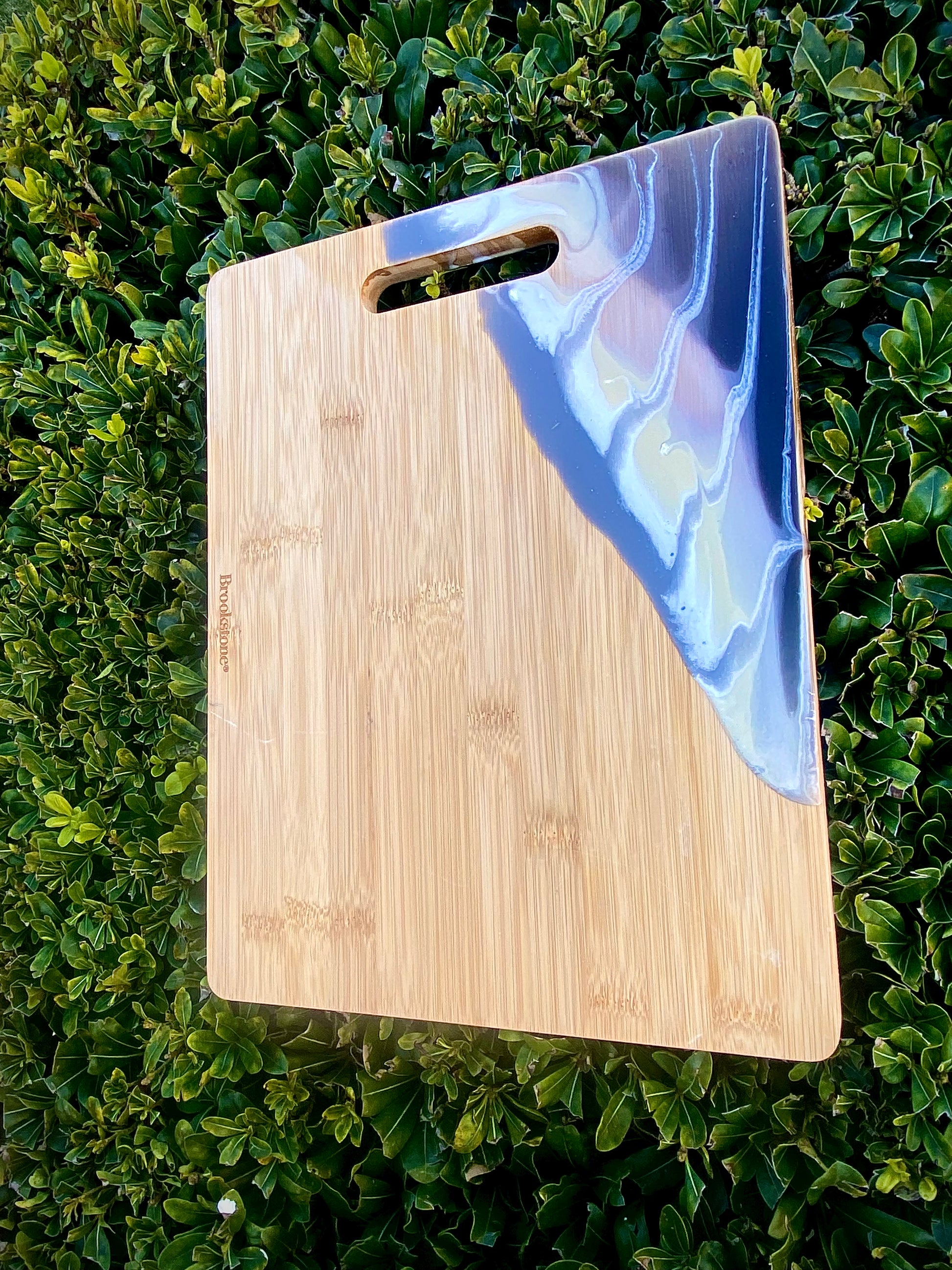 Elegant Resin Display Board  | Charcuterie Board | Cheeseboard | Kitchen Decor Board - Omagoodness Art Shop