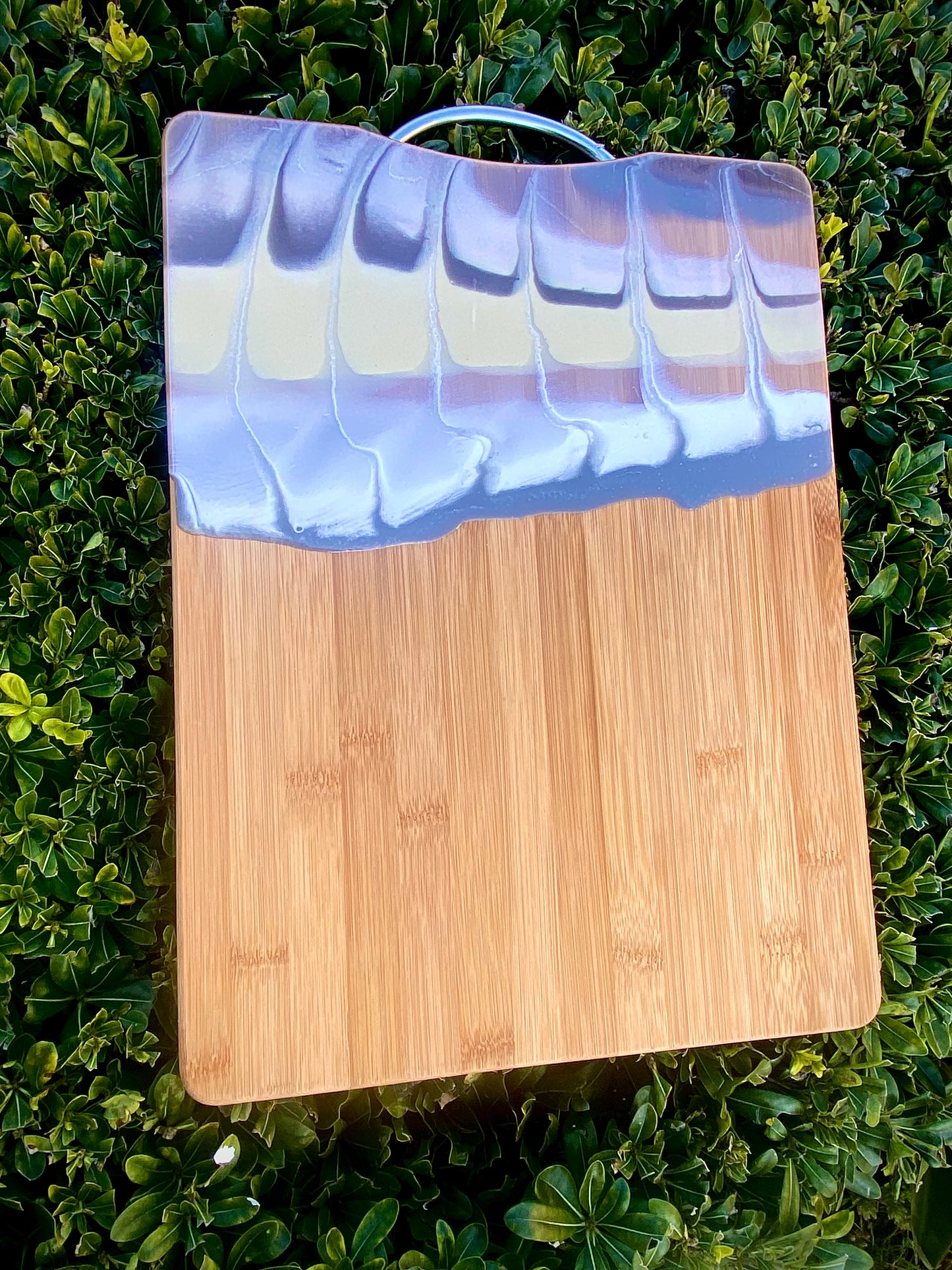 Elegant Resin Display Board  | Charcuterie Board | Cheeseboard | Kitchen Decor Board - Omagoodness Art Shop