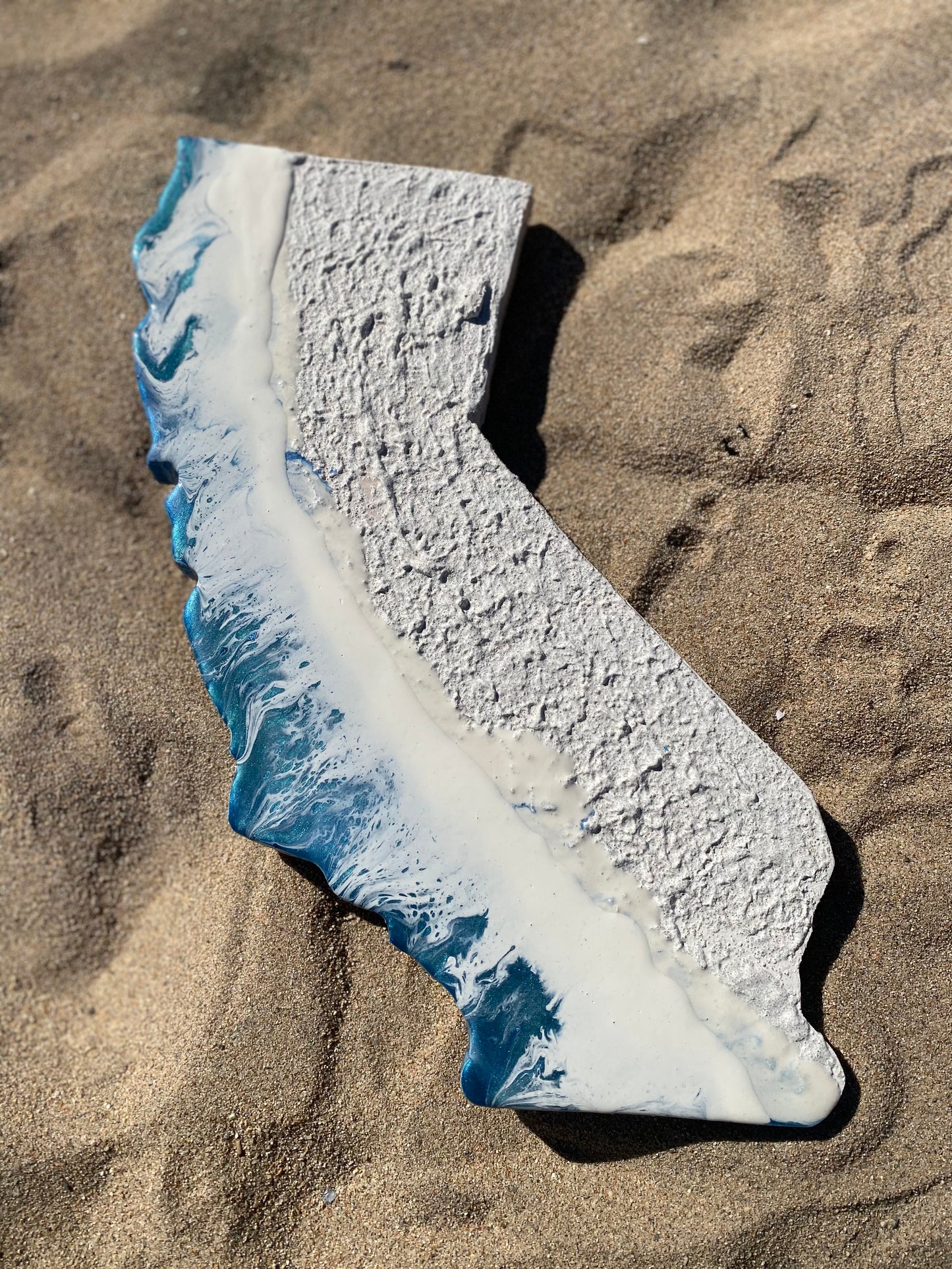 Unique California Shaped Ocean Wave Resin Charcuterie Display Board - Omagoodness Art Shop