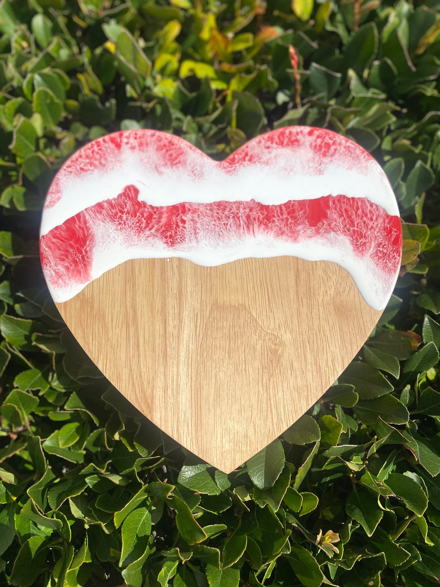 Heart-Shaped Handmade Ocean Resin Wood Cheese Board & Knife Set - Charcuterie Board - Miniature Cutting Board - Wine Meat Cheese Platter