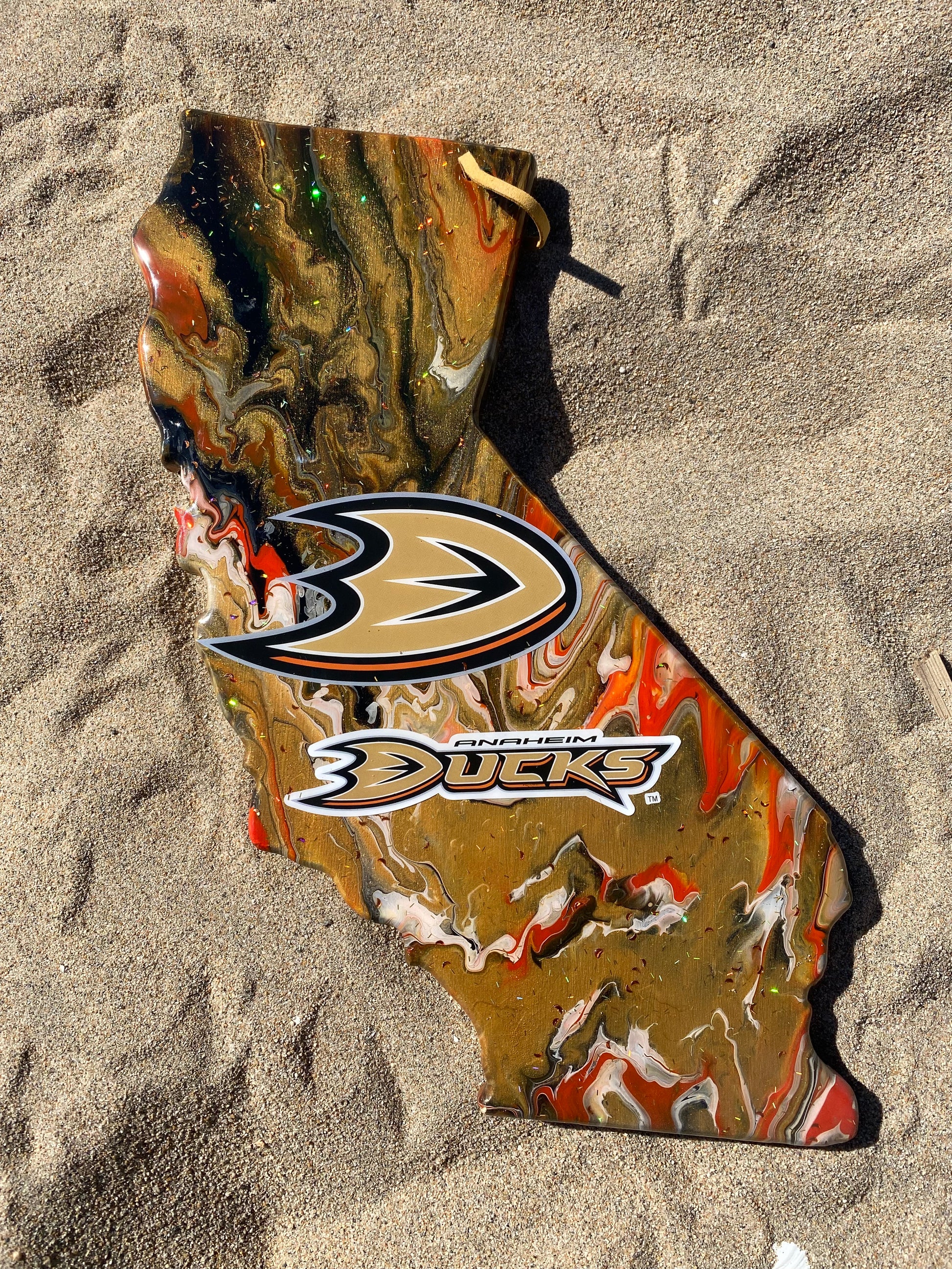 Anaheim Ducks Resin California Shaped Cheeseboard Charcuterie Display board - Omagoodness Art Shop