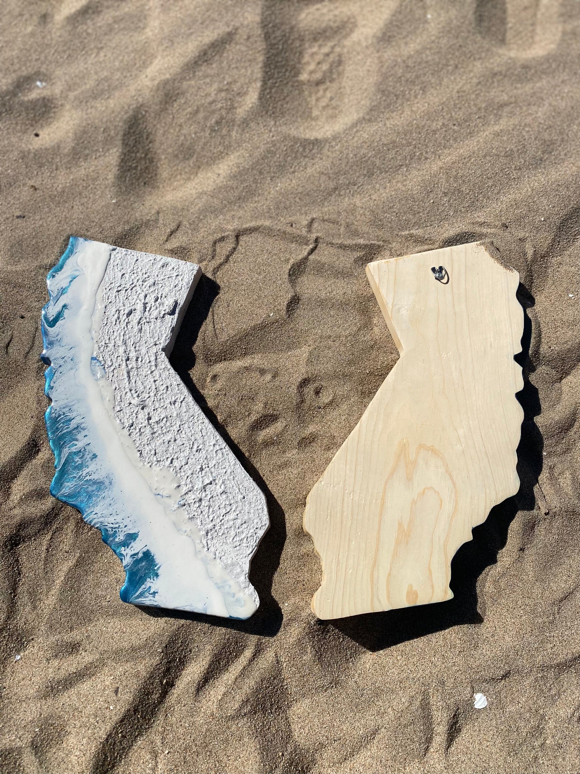 Unique California Shaped Ocean Wave Resin Charcuterie Display Board - Omagoodness Art Shop