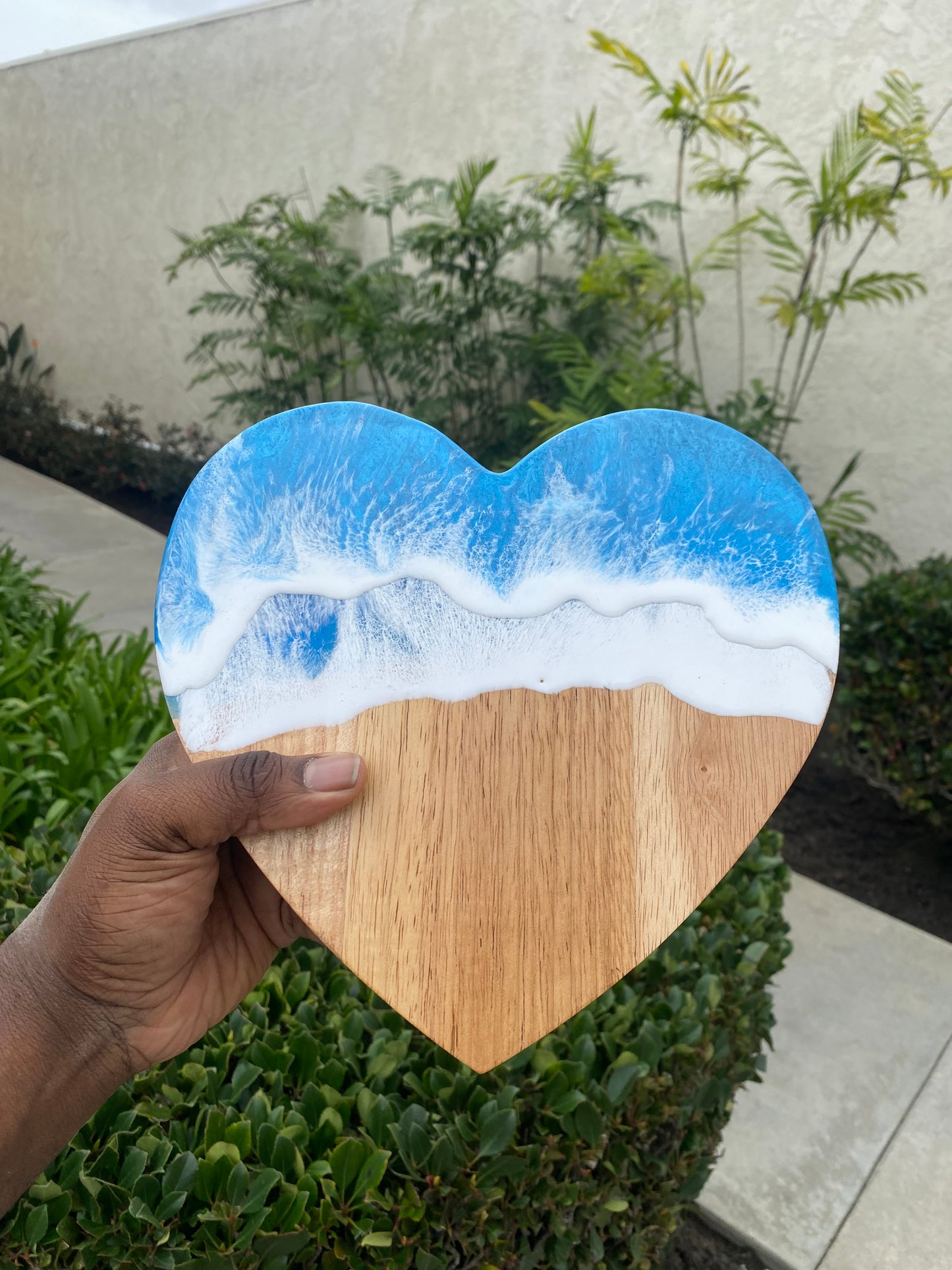 Heart-Shaped Handmade Ocean Resin Wood Cheese Board & Knife Set - Charcuterie Board - Miniature Cutting Board - Wine Meat Cheese Platter