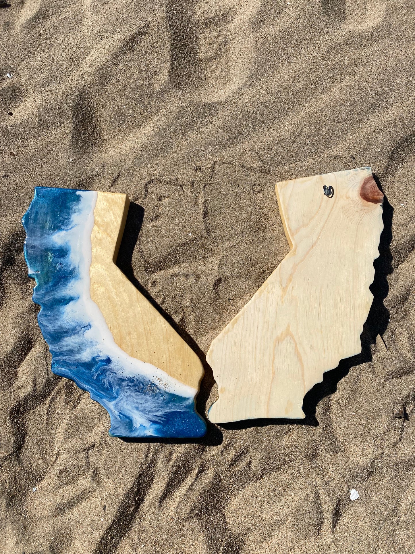 Unique California Shaped Ocean Wave Resin Charcuterie Display Board - Omagoodness Art Shop